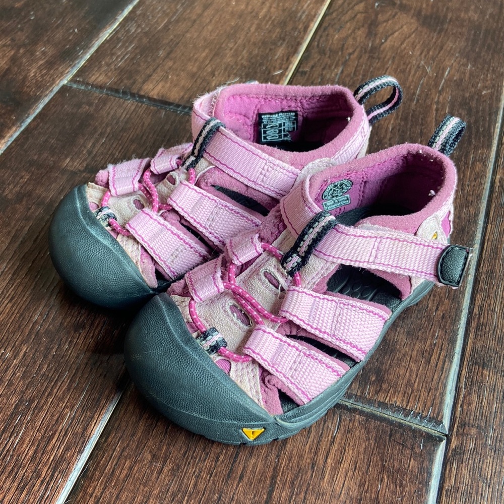 Purple Pink Toddler Keens Size 7